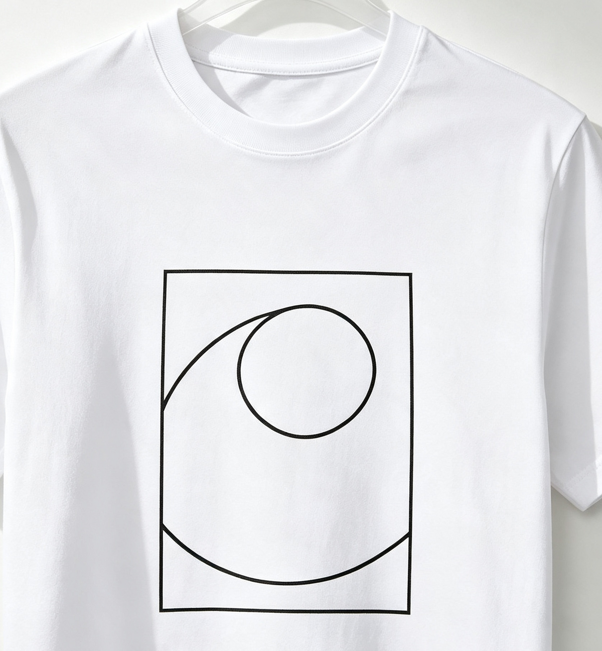 MEN’S GRAPHIC T-SHIRT